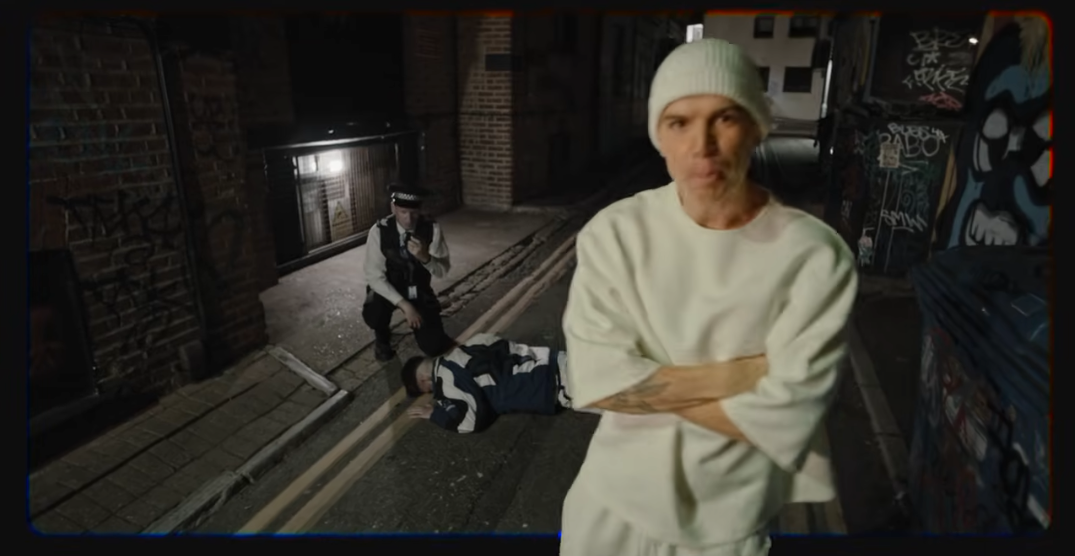 Richard standing over Screech's body with narrator Ren present