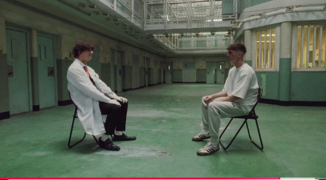 Ren as both Vincent and the doctor - the system facing its victim